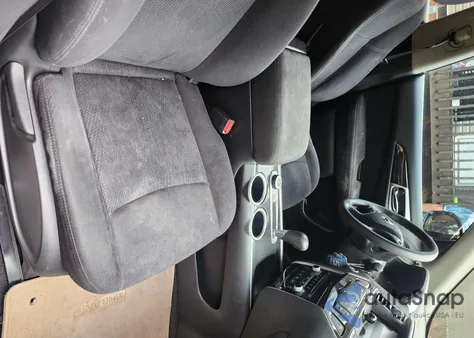 2013 Nissan Pathfinder z USA, uszkodzony, nr VIN 5N1AR2MM1DC659076